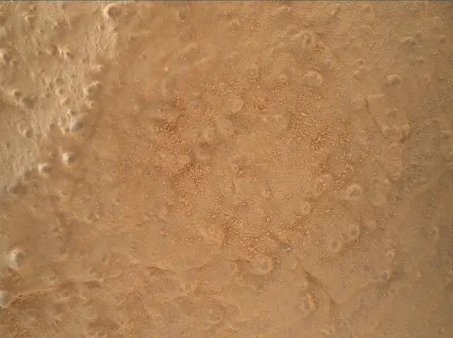 Sol 3943: Mars Hand Lens Imager (MAHLI)