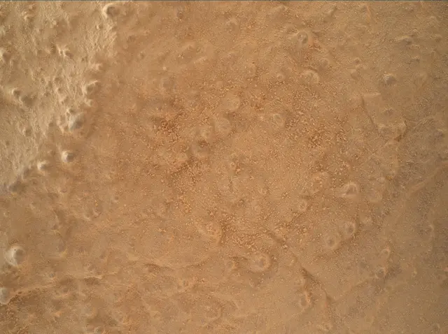 Sol 3943: Mars Hand Lens Imager (MAHLI)