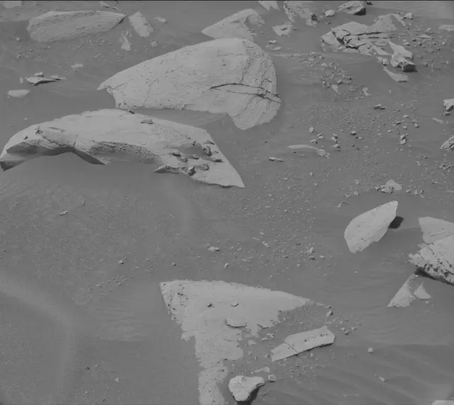 Sol 3944: Mast Camera (Mastcam)