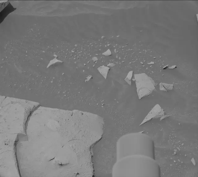Sol 3944: Mast Camera (Mastcam)