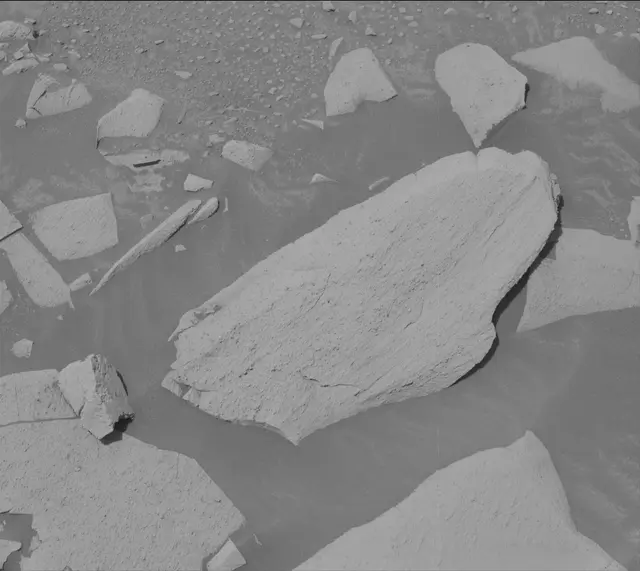Sol 3944: Mast Camera (Mastcam)
