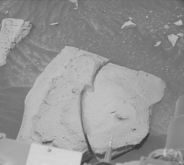 Sol 3944: Mast Camera (Mastcam)