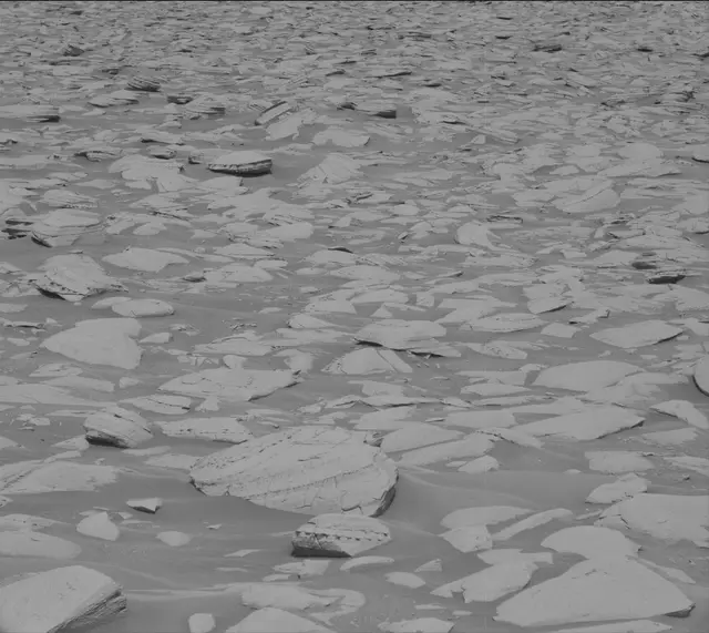 Sol 3944: Mast Camera (Mastcam)
