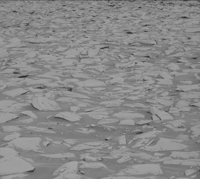 Sol 3944: Mast Camera (Mastcam)