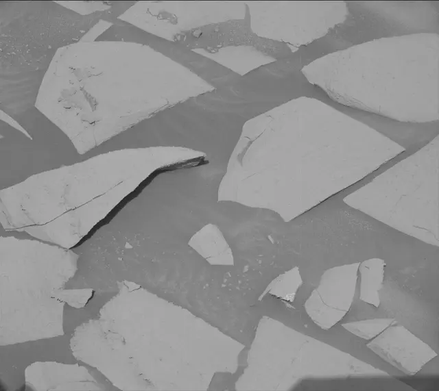 Sol 3944: Mast Camera (Mastcam)