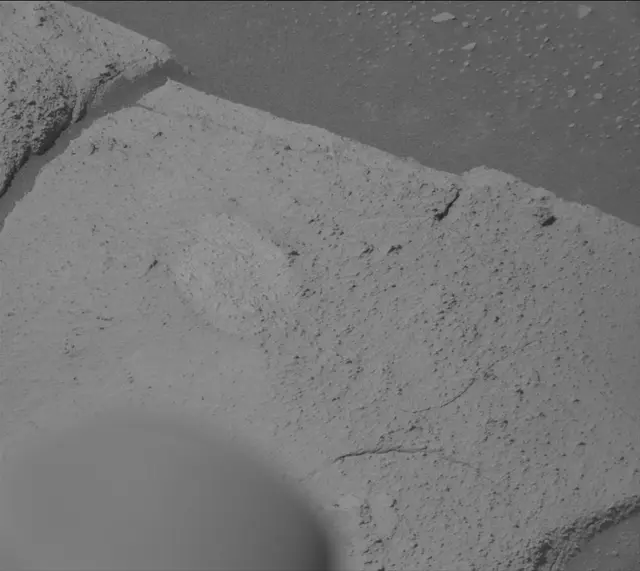 Sol 3944: Mast Camera (Mastcam)