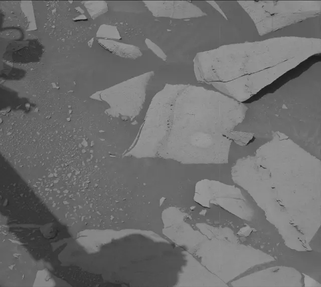 Sol 3946: Mast Camera (Mastcam)