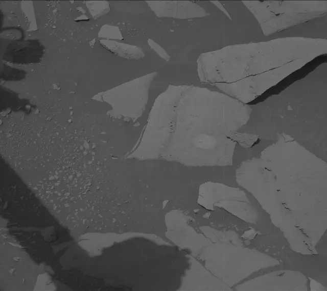 Sol 3946: Mast Camera (Mastcam)