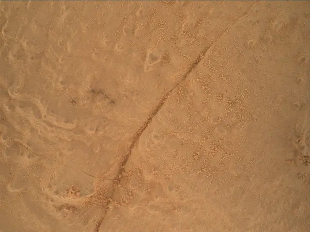 Sol 3946: Mars Hand Lens Imager (MAHLI)