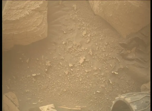 Sol 3946: Mars Descent Imager (MARDI)