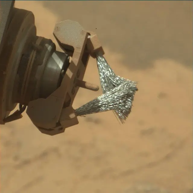 Sol 3948: Mast Camera (Mastcam)