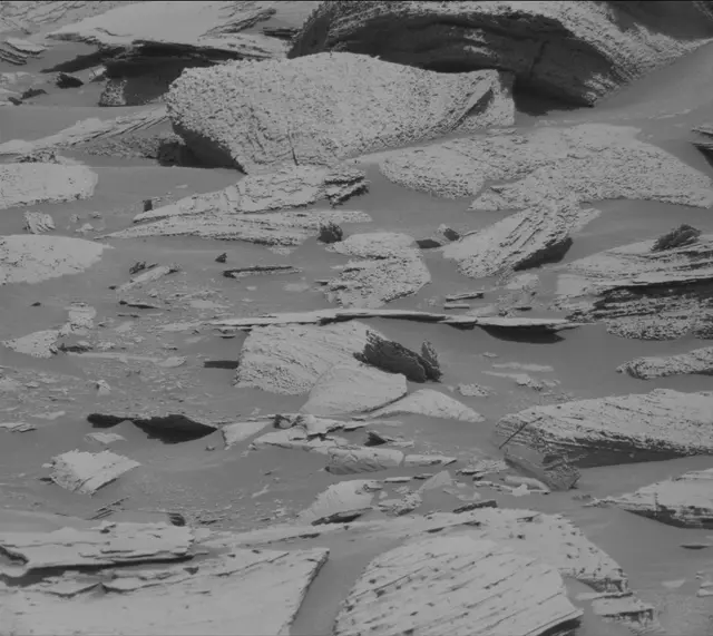 Sol 3960: Mast Camera (Mastcam)