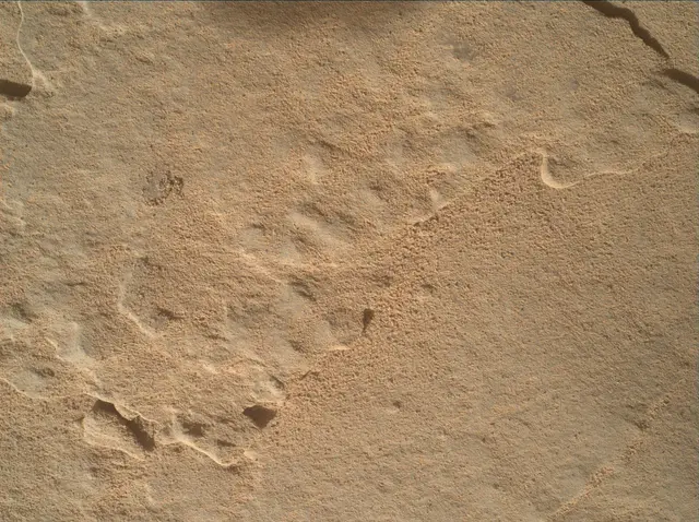 Sol 3962: Mars Hand Lens Imager (MAHLI)