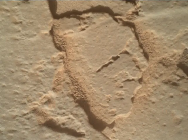 Sol 3962: Mars Hand Lens Imager (MAHLI)