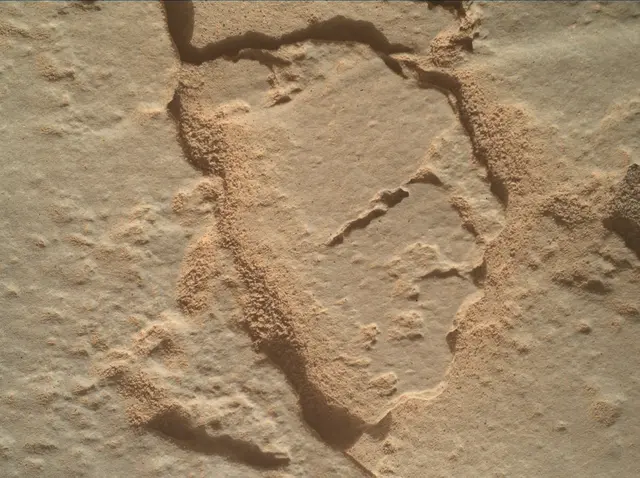 Sol 3962: Mars Hand Lens Imager (MAHLI)