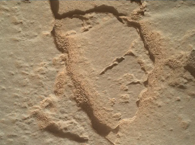 Sol 3962: Mars Hand Lens Imager (MAHLI)