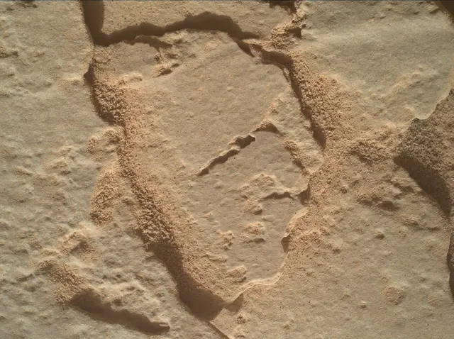 Sol 3962: Mars Hand Lens Imager (MAHLI)