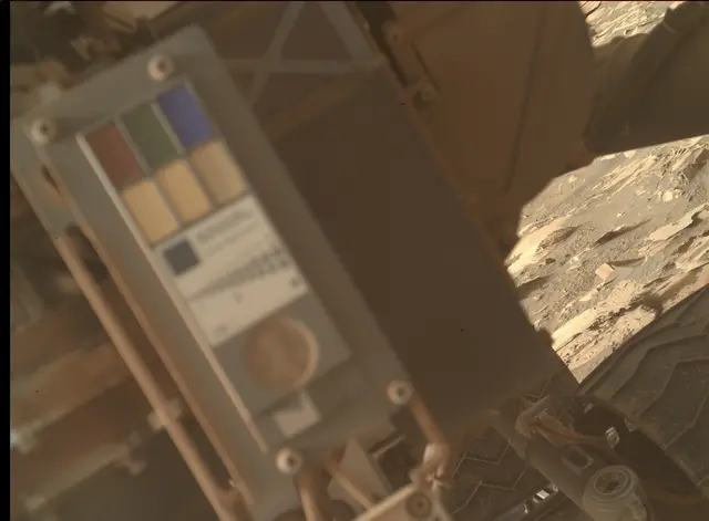 Sol 3962: Mars Hand Lens Imager (MAHLI)