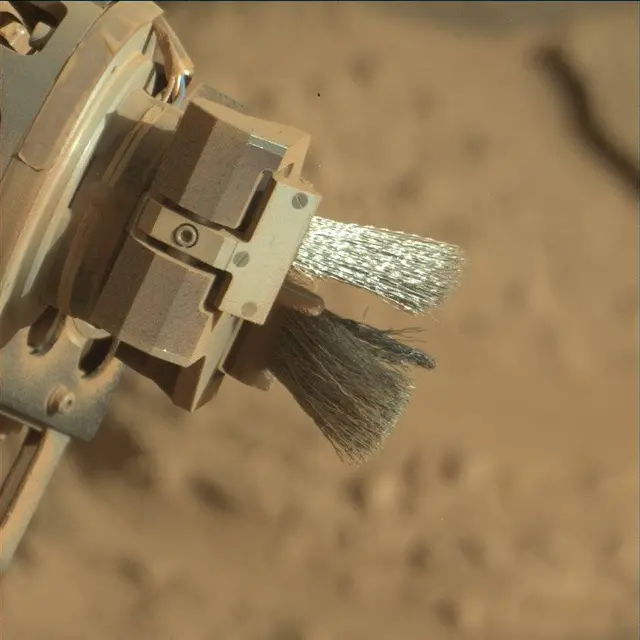Sol 3964: Mast Camera (Mastcam)