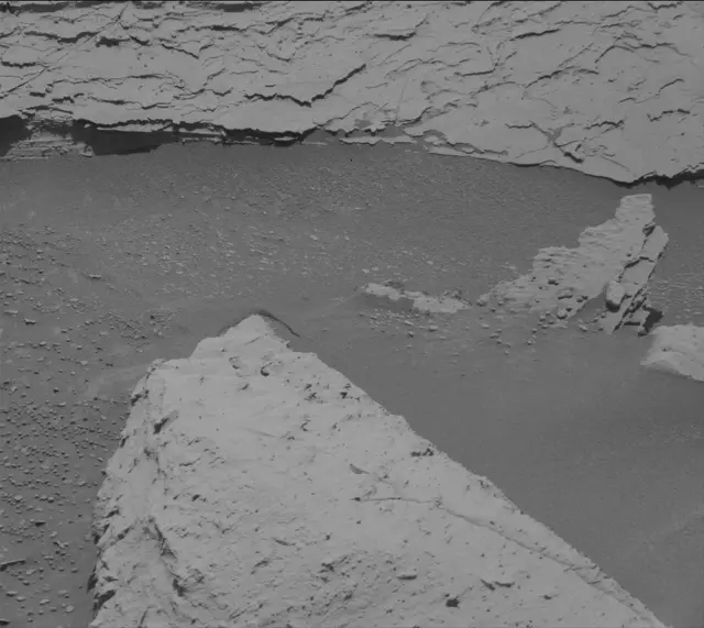 Sol 3966: Mast Camera (Mastcam)