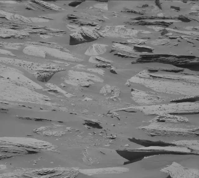 Sol 3967: Mast Camera (Mastcam)