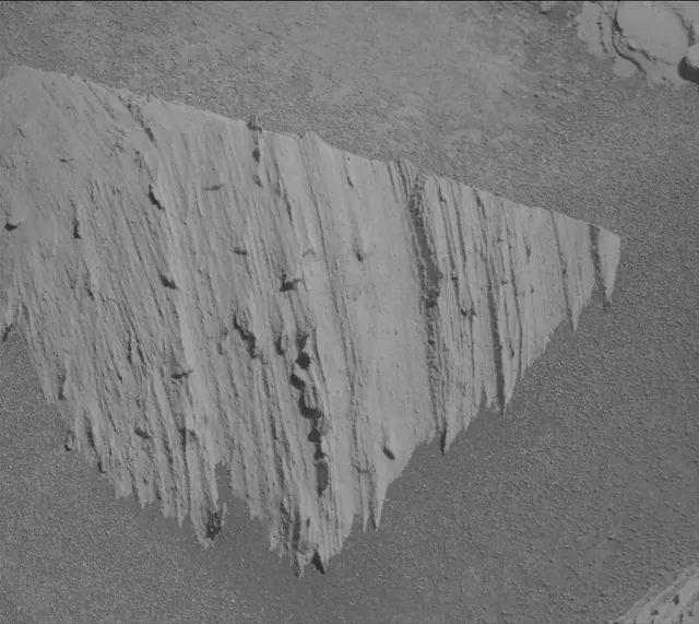 Sol 3967: Mast Camera (Mastcam)