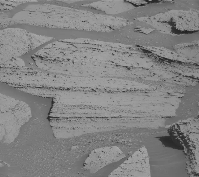 Sol 3967: Mast Camera (Mastcam)