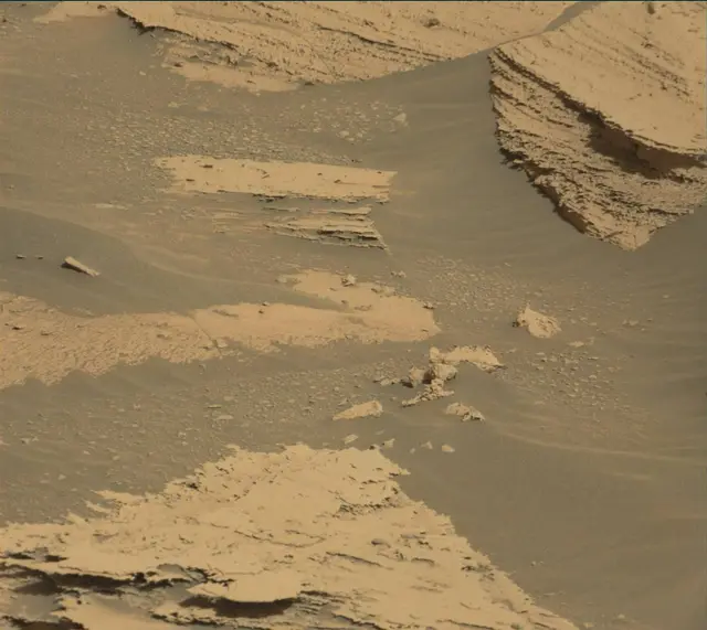 Sol 3967: Mast Camera (Mastcam)