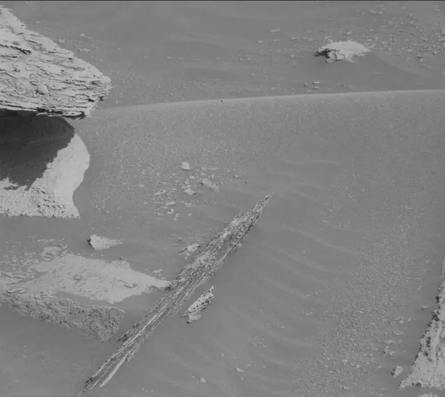 Sol 3967: Mast Camera (Mastcam)