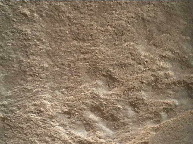 Sol 3967: Mars Hand Lens Imager (MAHLI)
