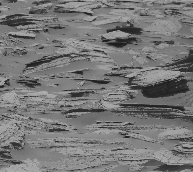 Sol 3968: Mast Camera (Mastcam)