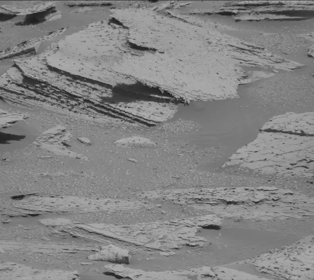 Sol 3968: Mast Camera (Mastcam)
