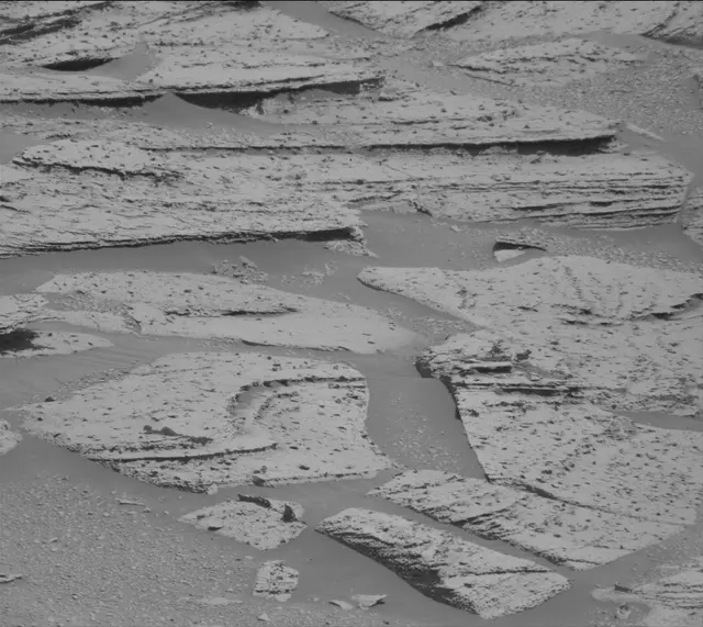 Sol 3968: Mast Camera (Mastcam)