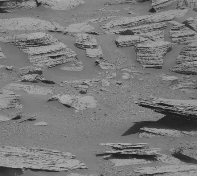 Sol 3968: Mast Camera (Mastcam)
