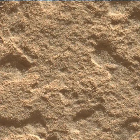 Sol 3968: Mars Hand Lens Imager (MAHLI)