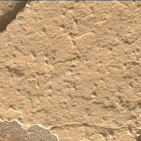 Sol 3968: Mars Hand Lens Imager (MAHLI)