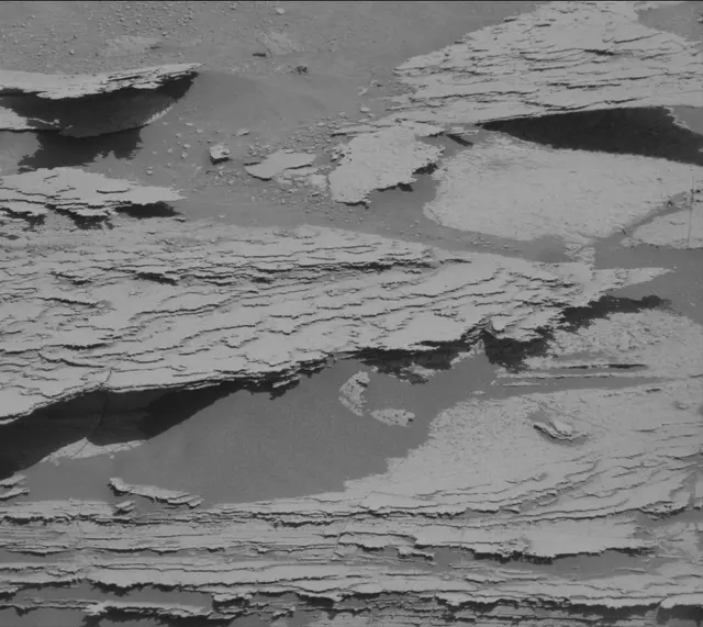 Sol 3969: Mast Camera (Mastcam)