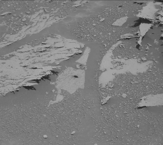 Sol 3969: Mast Camera (Mastcam)