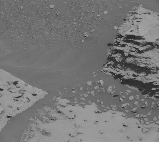 Sol 3969: Mast Camera (Mastcam)