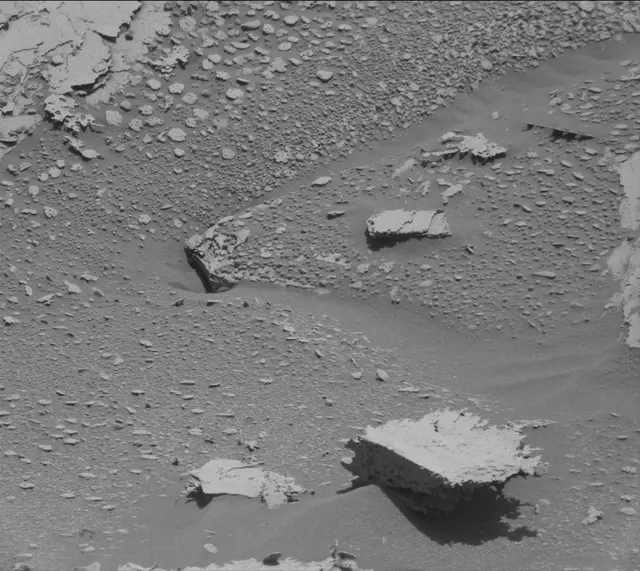 Sol 3969: Mast Camera (Mastcam)