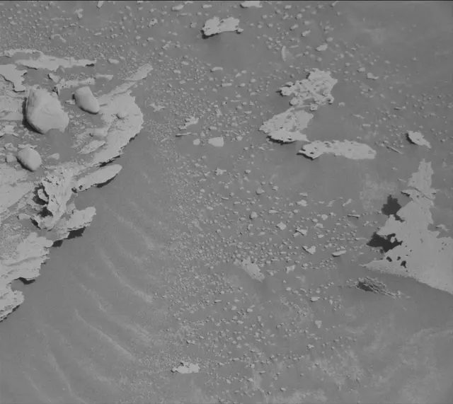 Sol 3969: Mast Camera (Mastcam)