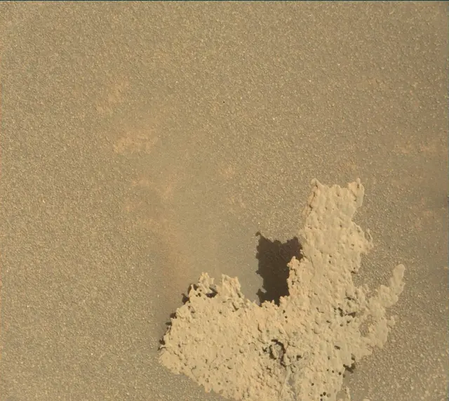 Sol 3969: Mast Camera (Mastcam)