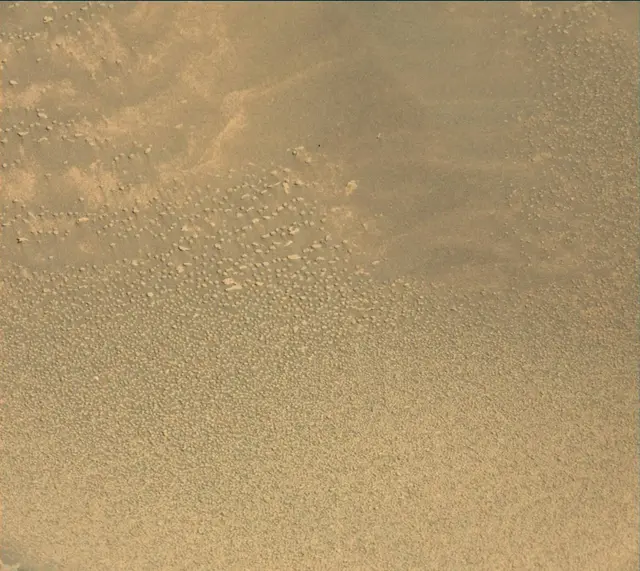 Sol 3969: Mast Camera (Mastcam)