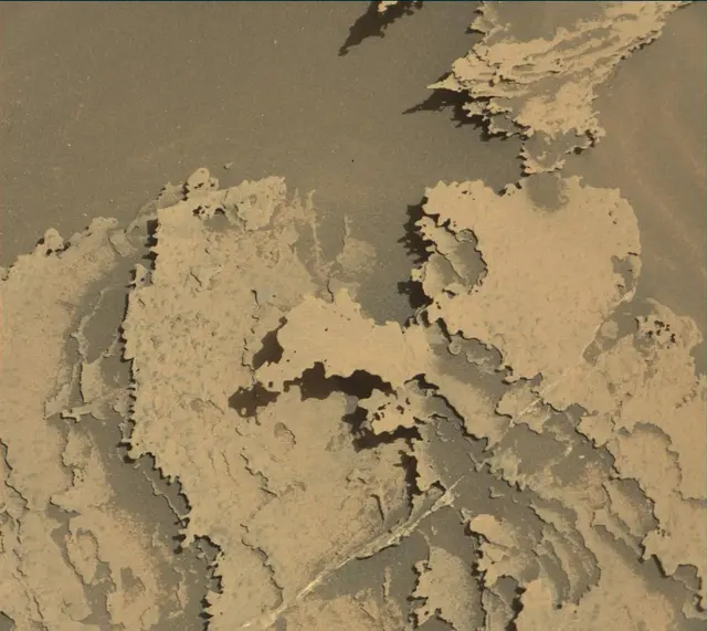 Sol 3969: Mast Camera (Mastcam)
