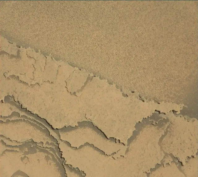 Sol 3969: Mast Camera (Mastcam)