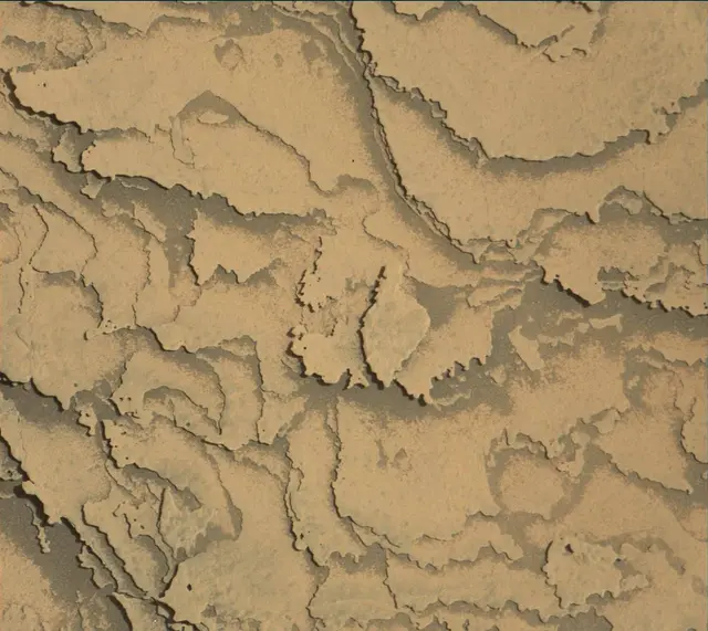 Sol 3969: Mast Camera (Mastcam)