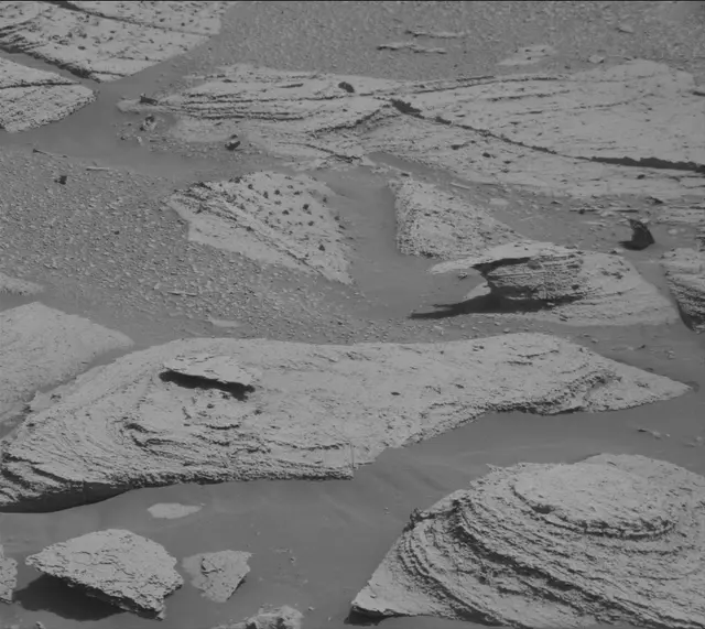 Sol 3970: Mast Camera (Mastcam)