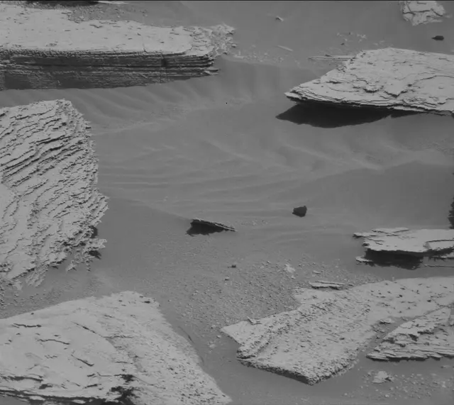 Sol 3970: Mast Camera (Mastcam)