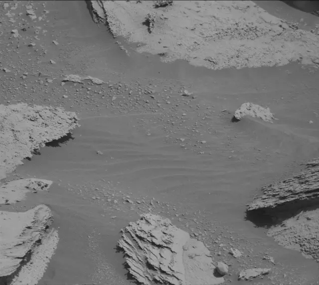 Sol 3970: Mast Camera (Mastcam)