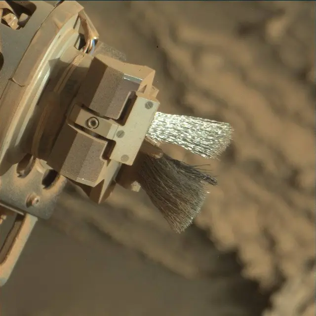 Sol 3971: Mast Camera (Mastcam)